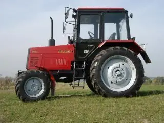 Belarus 572 DT PIATT.