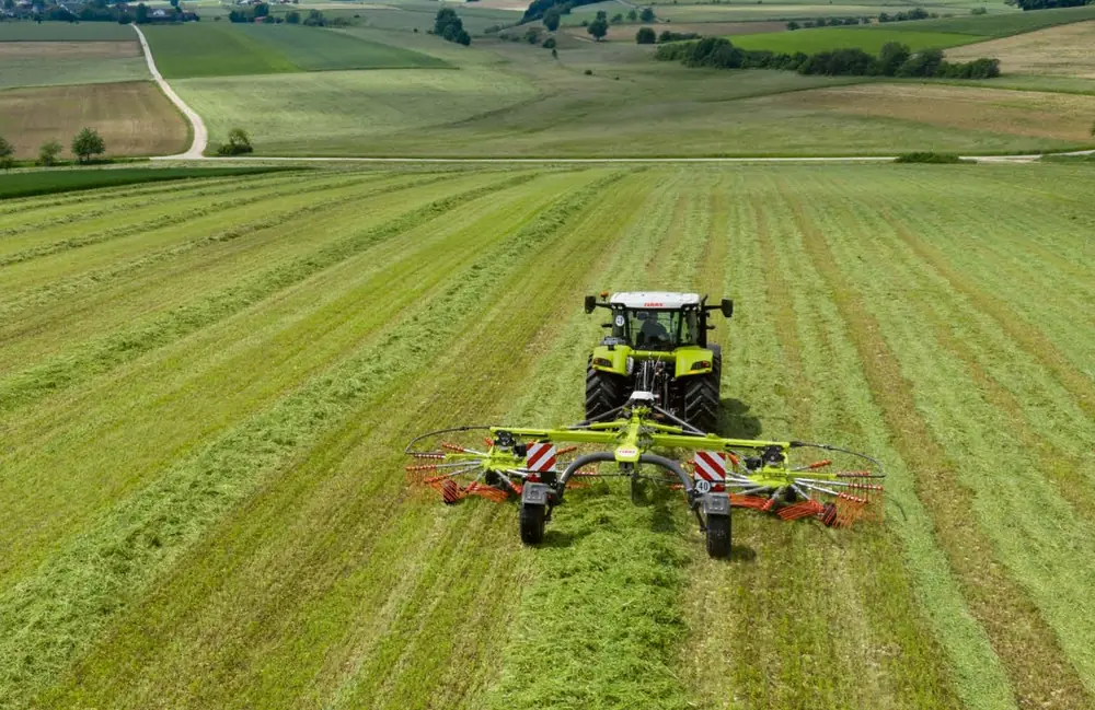 Claas Liner 2700 Trend