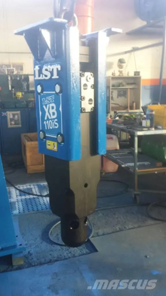 LST XB 110 iS