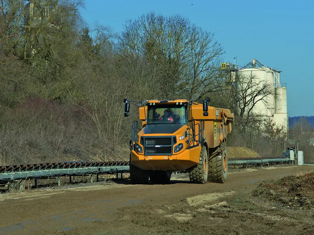Bell B30E 4x4 thumbnail 5