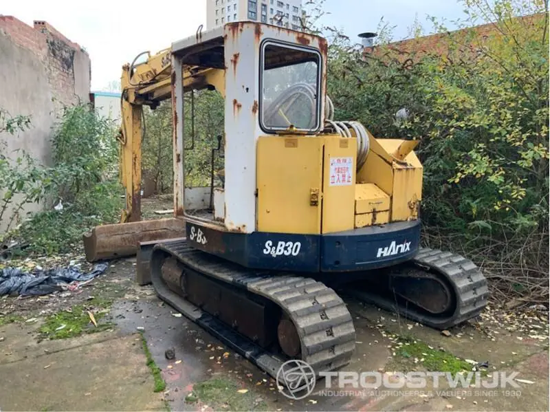 Hanix S&B 30