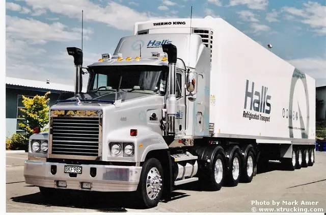 Mack TRIDENT CA65 EA7-470 CCRS 6x4 thumbnail 4