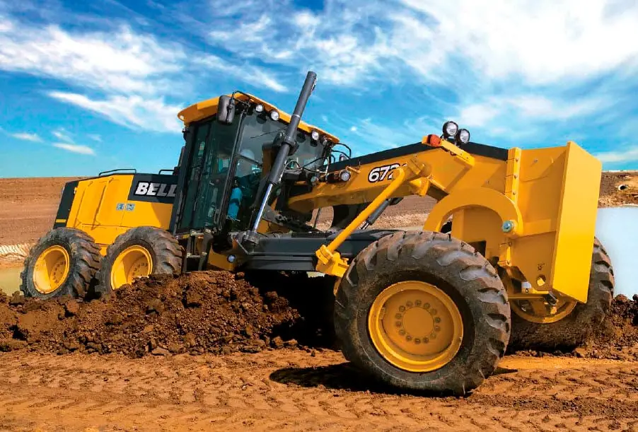 Bell 670G plus 4WD