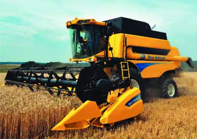 New Holland CSX 7070