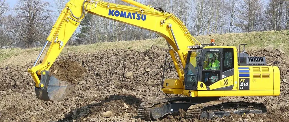 Komatsu PC210-11E0