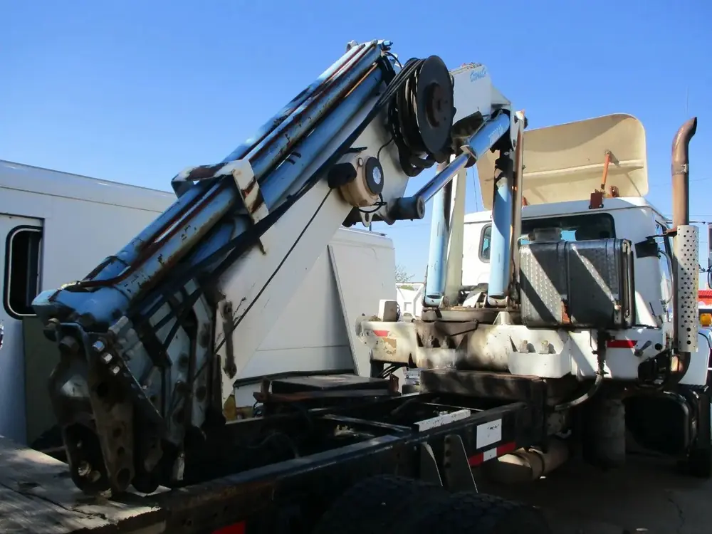 Cormach 28000 E 4 F