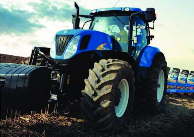 New Holland T 7050 (400)