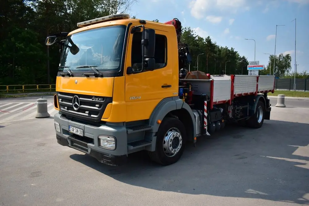 Mercedes-Benz Axor 1824 L