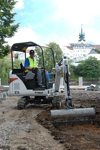 Bobcat E 14 thumbnail 6