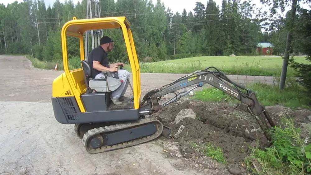 Volvo EC15