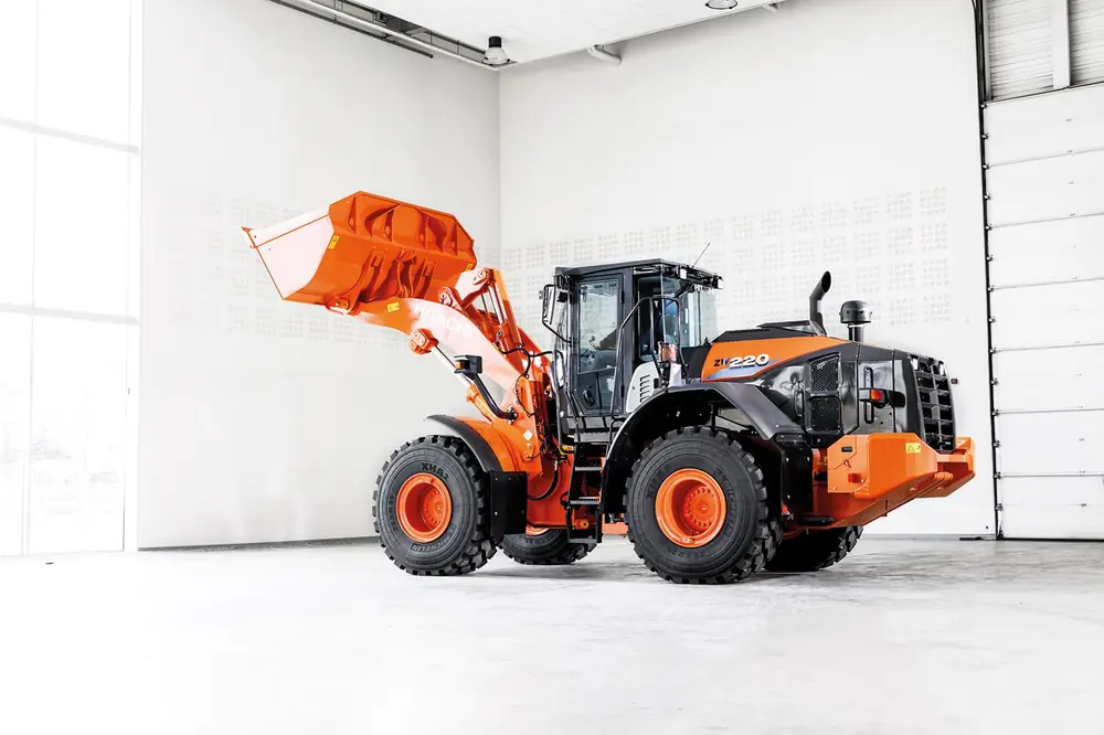 Hitachi ZW220-6 thumbnail 9