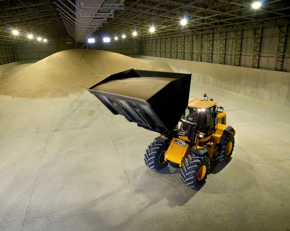 JCB 435S