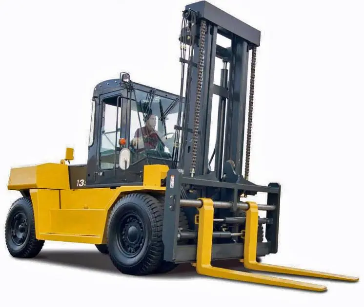 Komatsu FD135-8