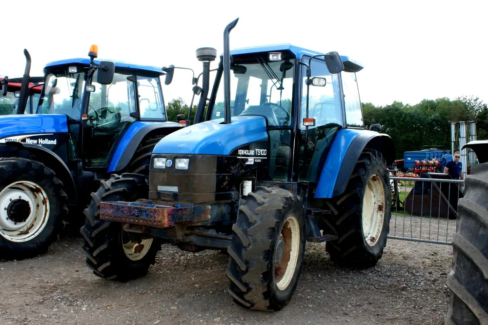 Ford-NH TS 100 ES TA