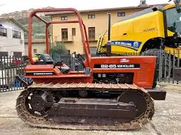New Holland 82-85 M- SOM