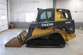 John Deere Construction 333E