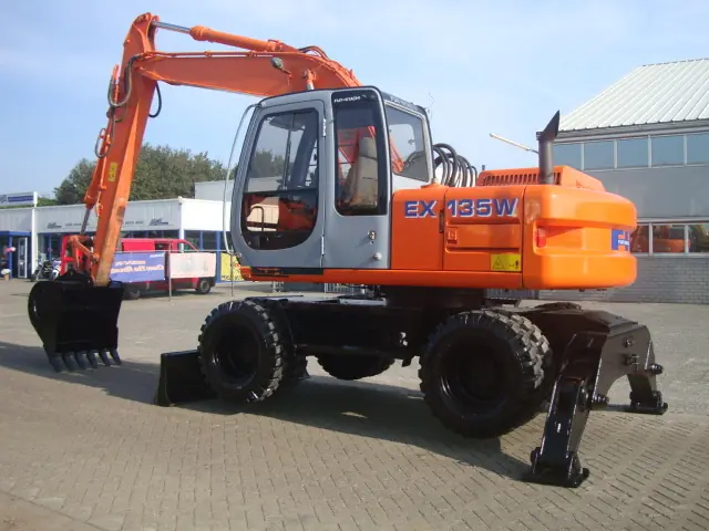 Fiat-Hitachi EX 135 W