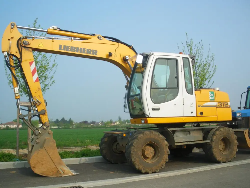 Liebherr A 312 Litronic