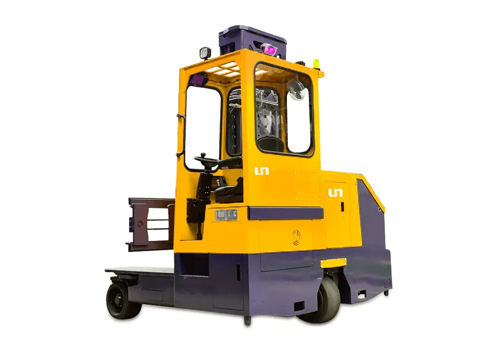 UN Forklift TFC30