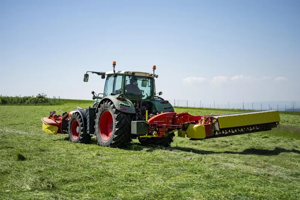 Pöttinger NovaCat 402 ED