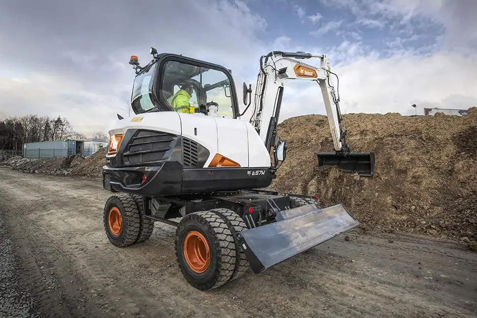 Bobcat E57W