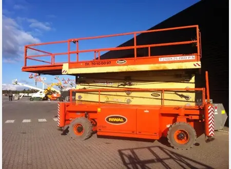 Holland-Lift HL-235 D25 4WD/P/N