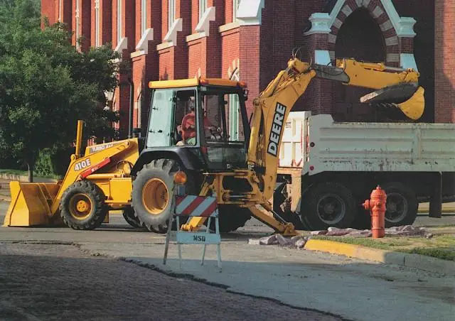 John Deere Construction 410 E