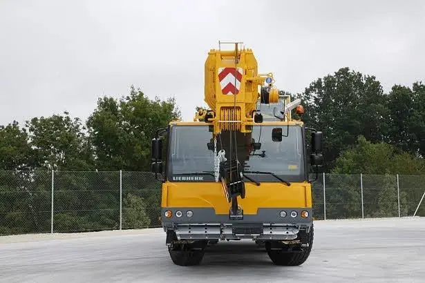 Liebherr LTM 1055-3.2 thumbnail 15