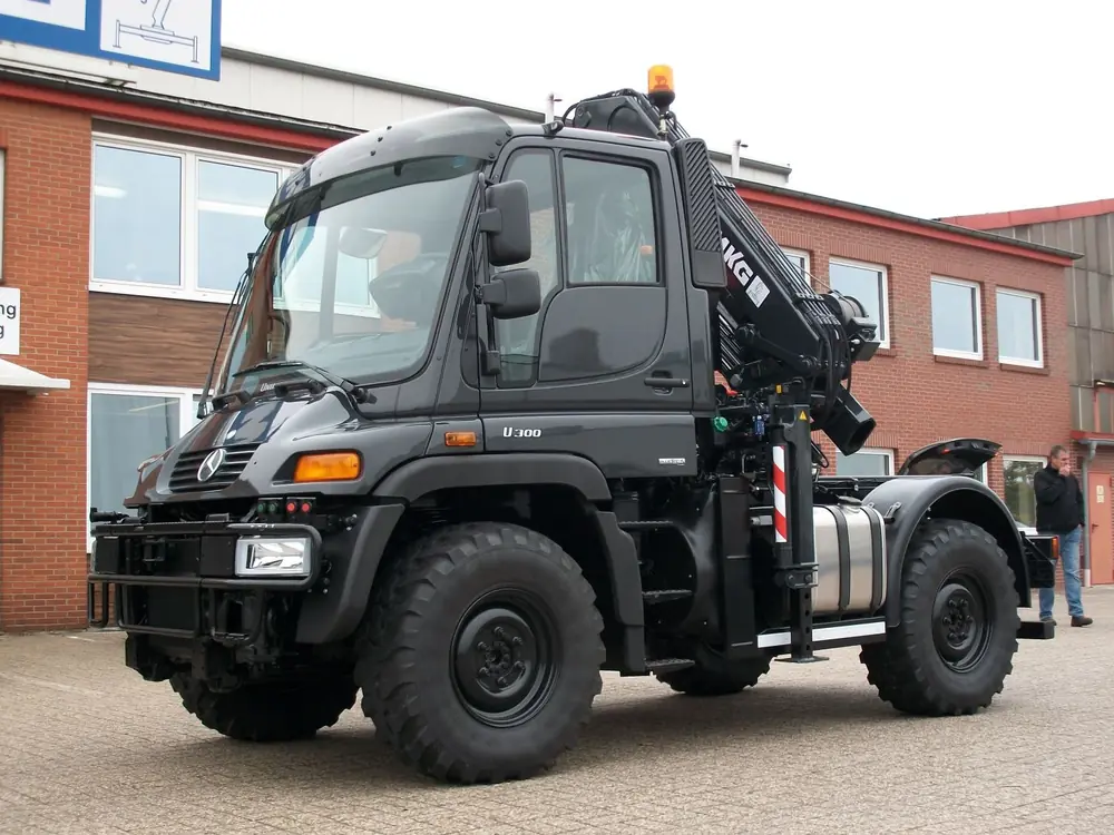 MKG HLK 106 HP a4