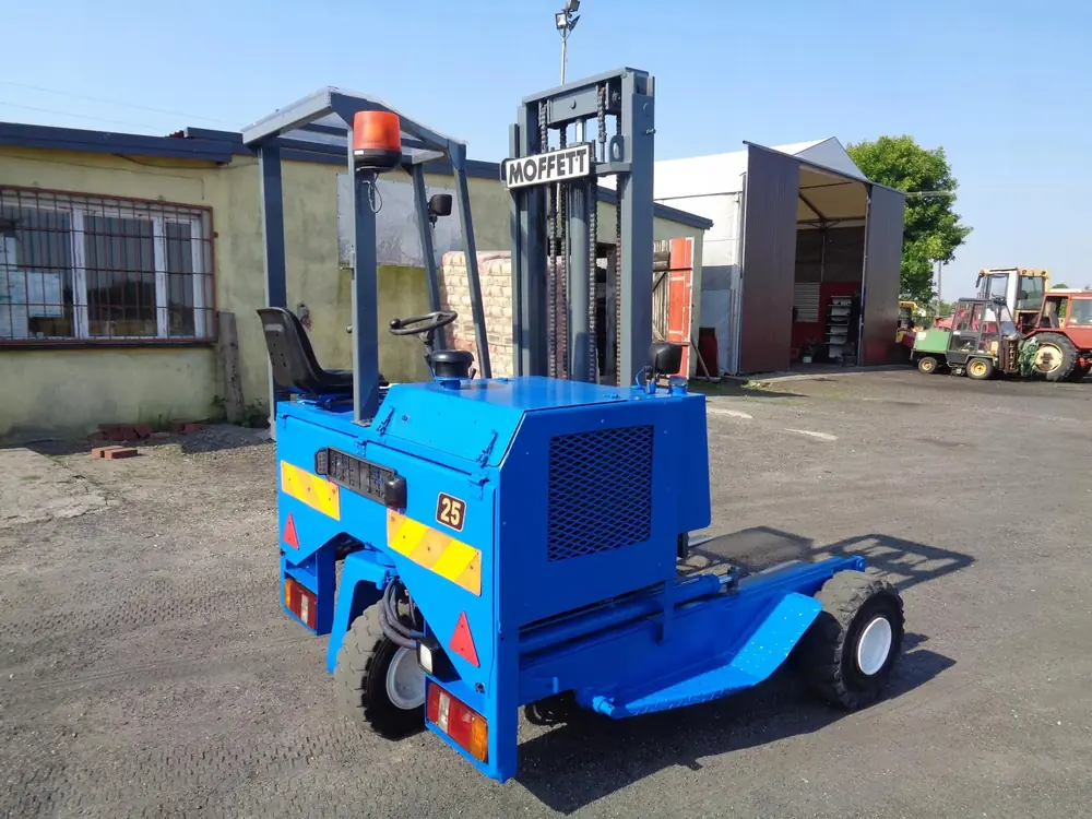 Moffett M 1601 SM