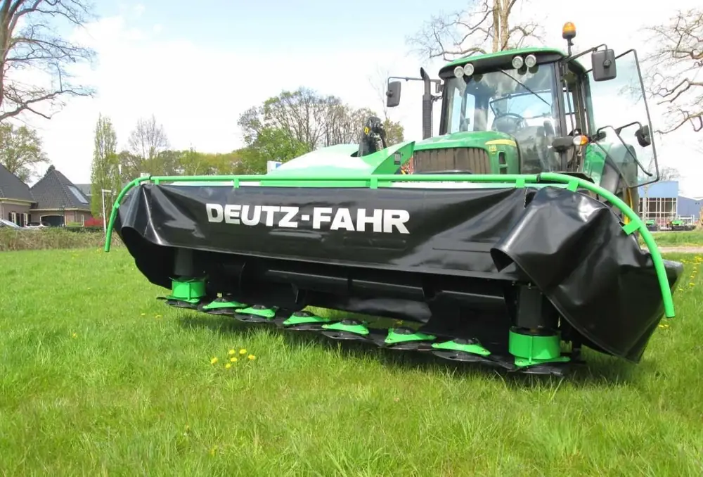 DEUTZ-FAHR DiscMaster 628 FT