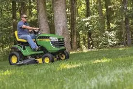 John Deere E150