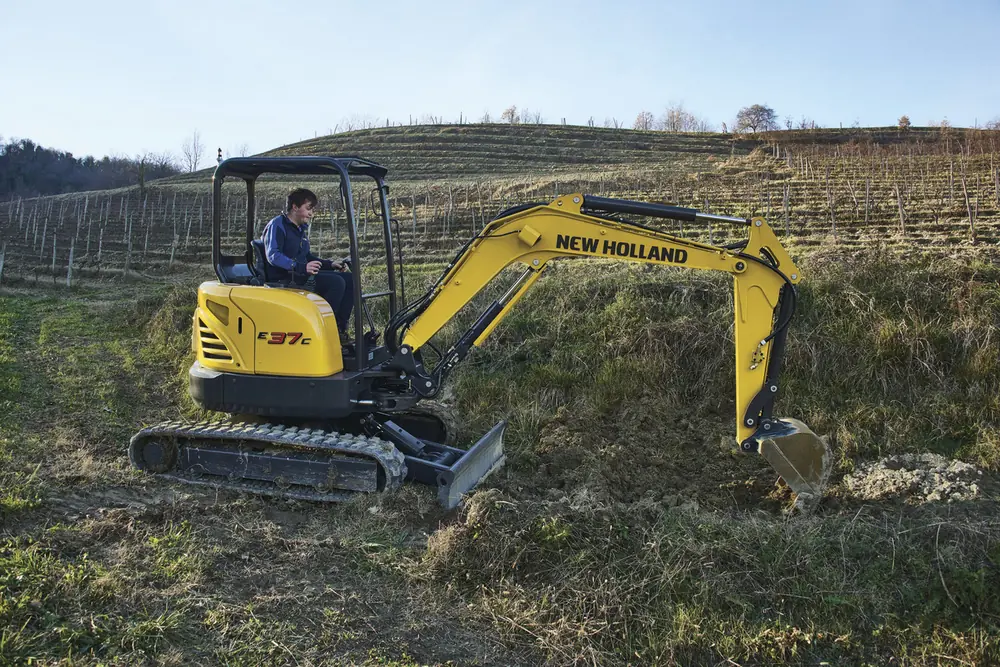 New Holland E37C thumbnail 4