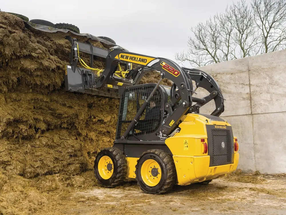 New Holland L220 thumbnail 15