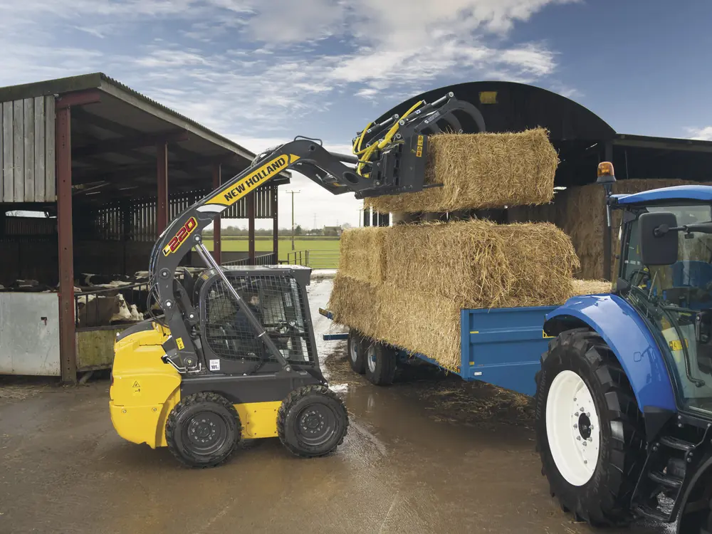 New Holland L220 thumbnail 17