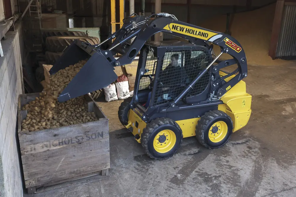 New Holland L220 thumbnail 9