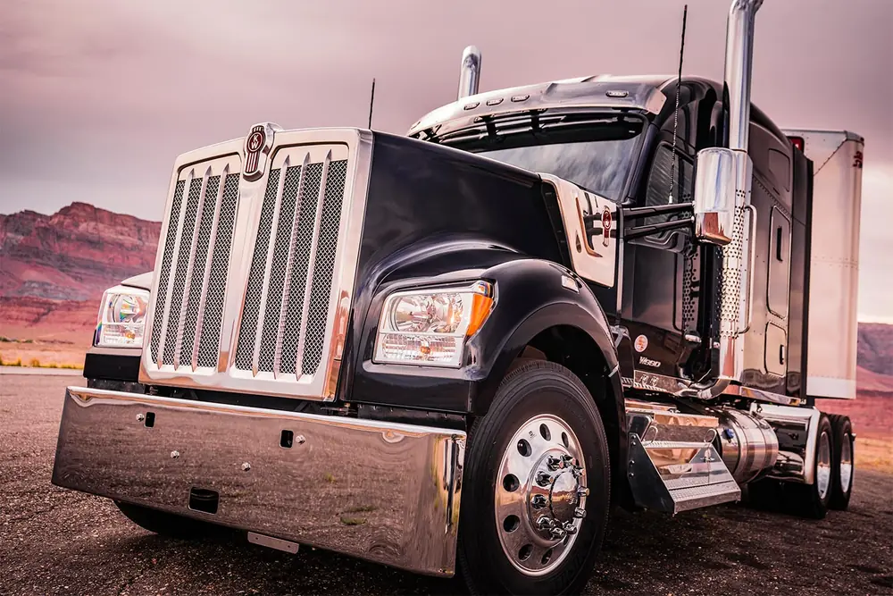 Kenworth W990 40" FLAT TOP MX-13 6x4