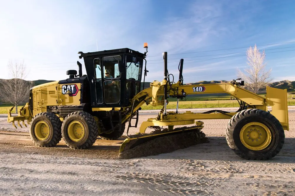 Caterpillar 140 AWD - LVR