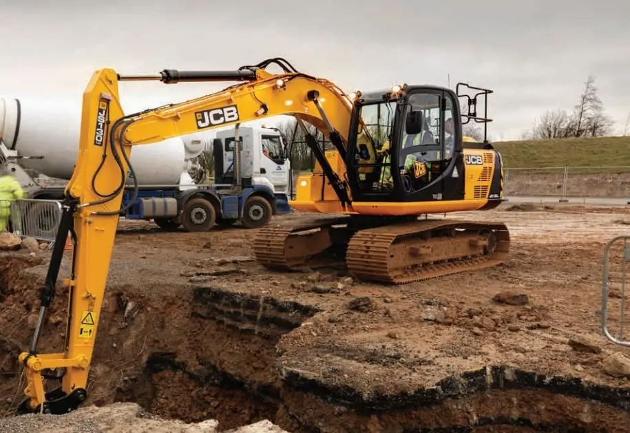 JCB JS145LC HD