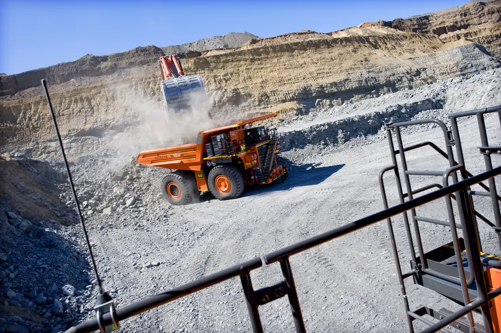 Hitachi EH4000ACII