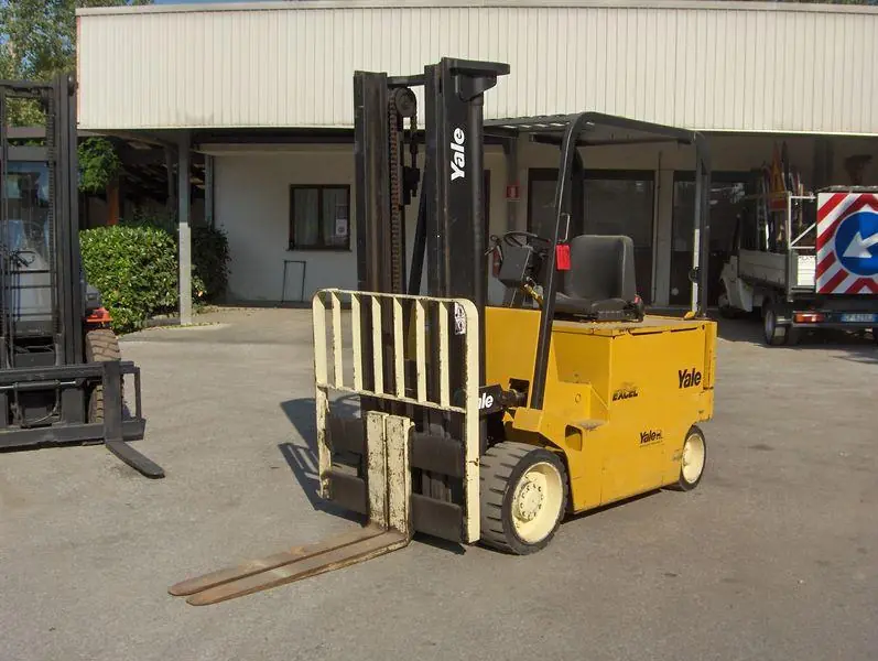 Yale ERC 40 AKE