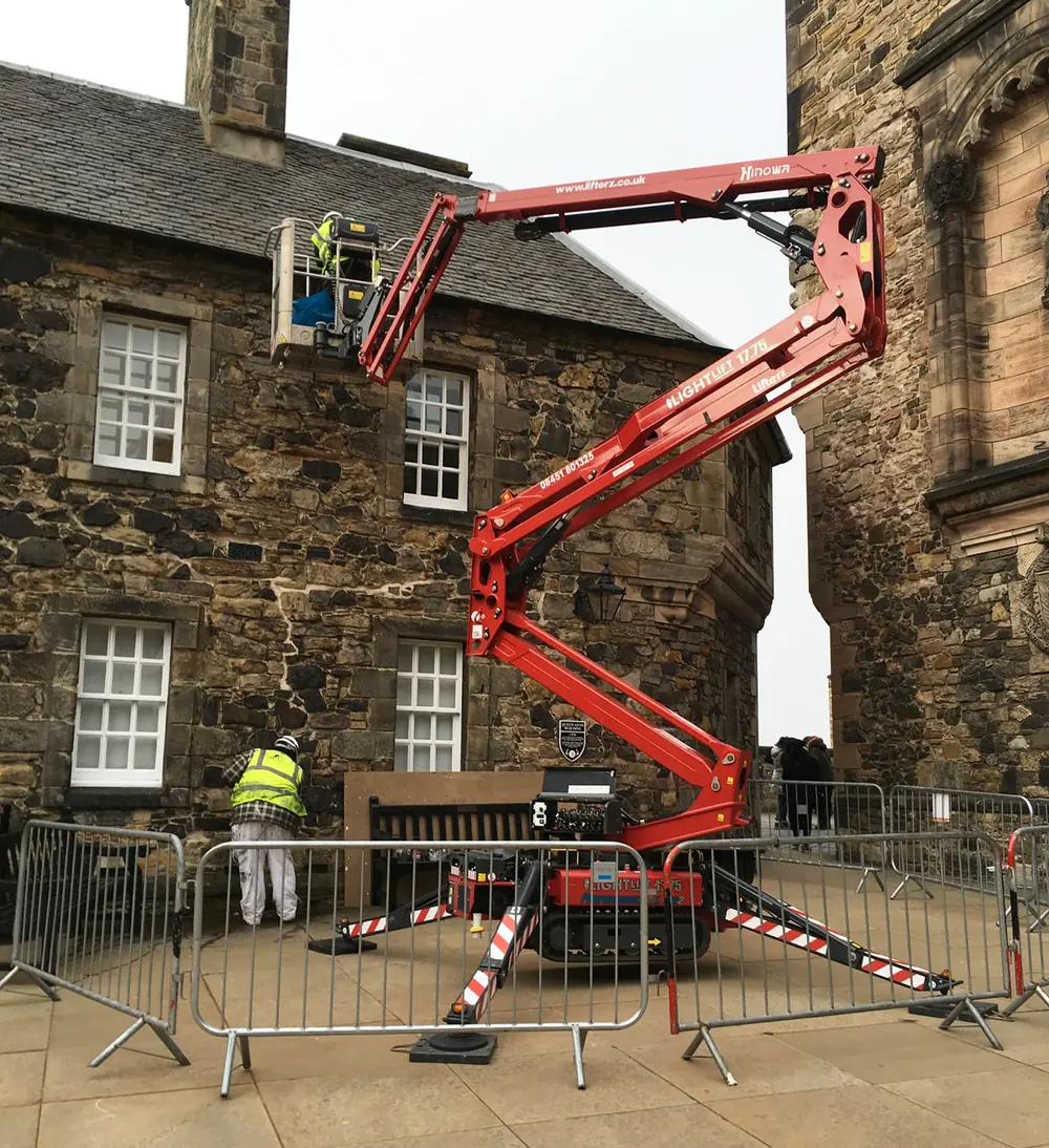 Hinowa Lightlift 17.75 Performance IIIS MK3 thumbnail 3