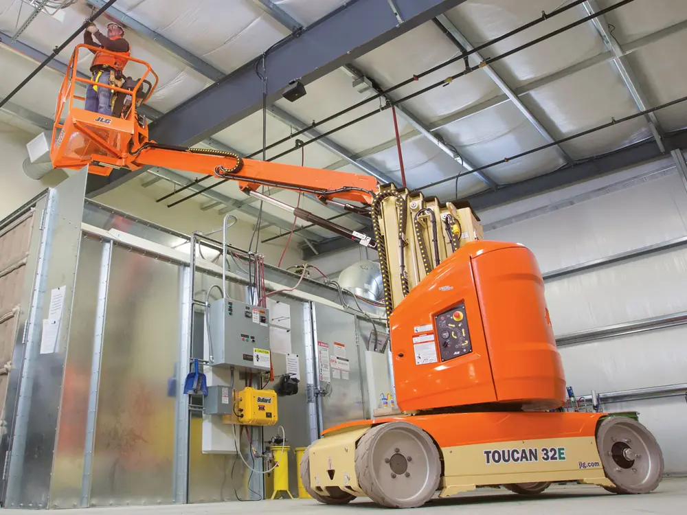 JLG 32E