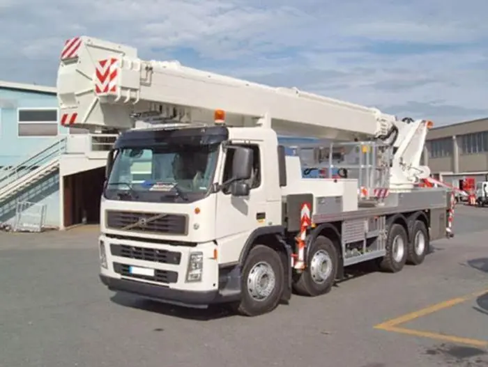 Multitel J 352 TA