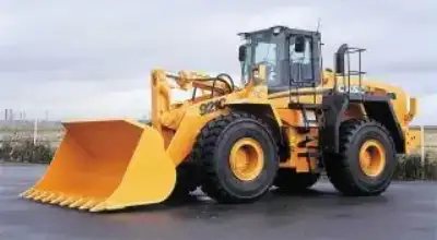 Case 921 C