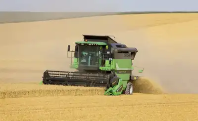 DEUTZ-FAHR 6040 HTS