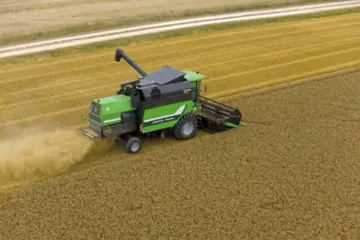 DEUTZ-FAHR 6040 HTS thumbnail 3