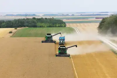 DEUTZ-FAHR 6040 HTS thumbnail 4
