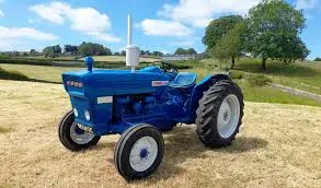Ford-NH 4000