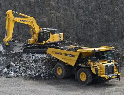 Komatsu PC700LC-11E0 thumbnail 4